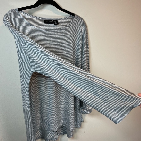 Adrienne Vittadini Striped Linen Tunic Top Blue White Roll Tab Sleeves Sz Small - Picture 3 of 14